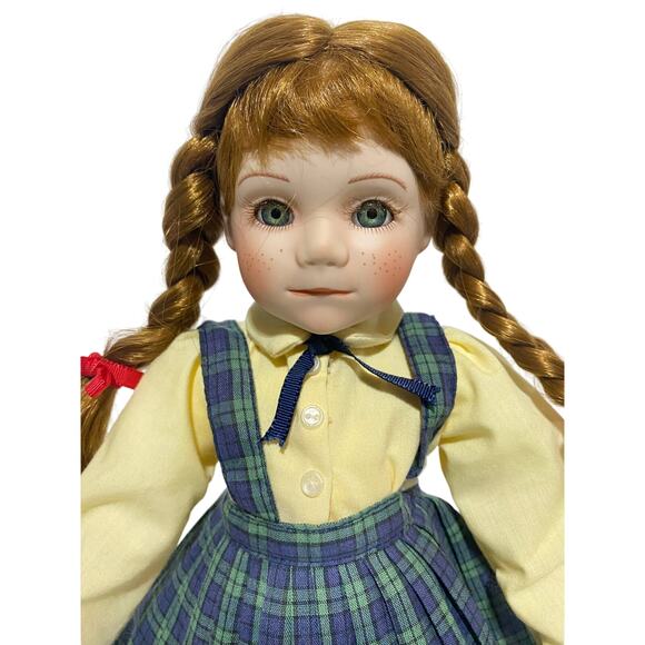Gorham Dolls Days of the Week Saturday's Child 14" Tall With Stand - Picture 3 of 6